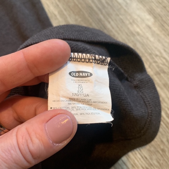 Old Navy “Love me a latte” tank - Picture 4 of 5